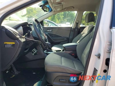 Zdjęcie 7 z 13 samochodu: 2016 HYUNDAI SANTA FE SE VIN:KM8SMDHF0GU145809 - miniatura