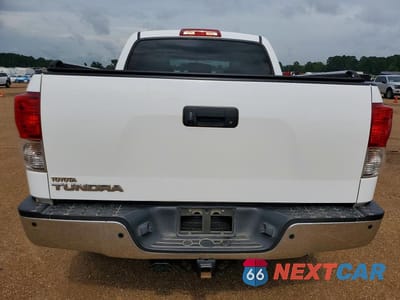 Zdjęcie 6 z 12 samochodu: 2012 TOYOTA TUNDRA CREWMAX LIMITED VIN:5TFFY5F16CX123023 - miniatura