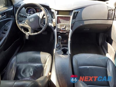 Zdjęcie 8 z 12 samochodu: 2011 HYUNDAI SONATA LIMITED VIN:5NPEC4AC3BH270567 - miniatura