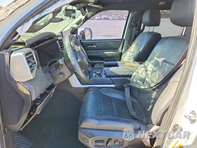Zdjęcie 7 z 14 samochodu: 2025 TOYOTA SEQUOIA PLATINUM VIN:7SVAAABA2SX067292 - miniatura