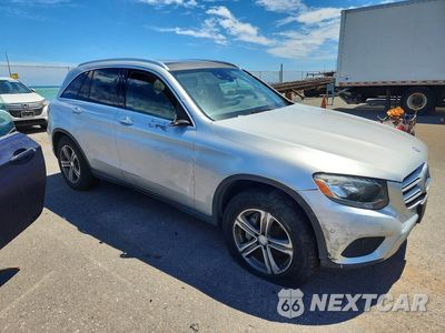 Czwarte zdjęcie samochodu z boku: 2017 MERCEDES-BENZ GLC 300 VIN:WDC0G4JB2HF185433 - miniatura