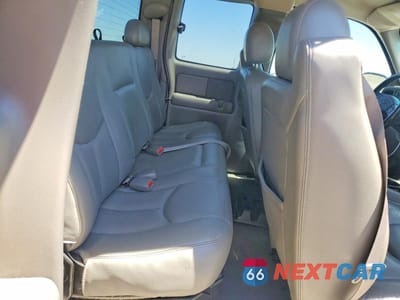 Zdjęcie 10 z 13 samochodu: 2004 CHEVROLET SILVERADO K1500 VIN:2GCEK19T641243017 - miniatura