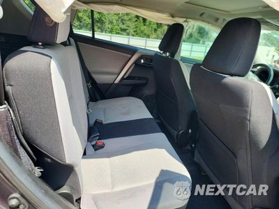 Zdjęcie 11 z 13 samochodu: 2018 TOYOTA RAV4 XLE VIN:2T3WFREV0JW523226 - miniatura