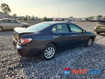 Trzecie zdjęcie samochodu z tyłu: 2002 LEXUS ES 300 VIN:JTHBF30G225020664 - miniatura