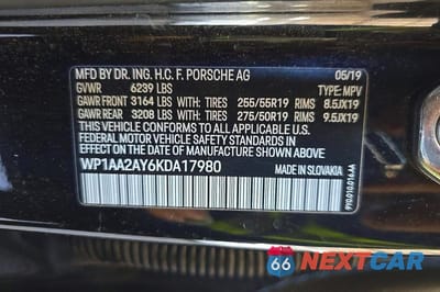 Zdjęcie 10 z 14 samochodu: 2019 PORSCHE CAYENNE VIN:WP1AA2AY6KDA17980 - miniatura