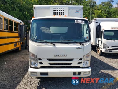 Piąte zdjęcie samochodu w środku: 2016 ISUZU NQR REFRIGERATED BOX TRUCK VIN:JALE5W165G7901491 - miniatura