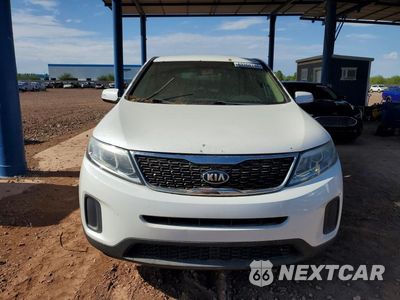 Piąte zdjęcie samochodu w środku: 2015 KIA SORENTO VIN:5XYKT3A62FG601921 - miniatura