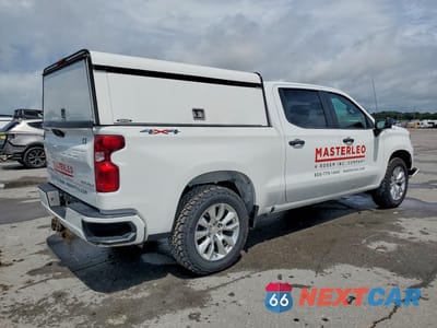 Trzecie zdjęcie samochodu z tyłu: 2024 CHEVROLET SILVERADO K1500 CUSTOM VIN:1GCPDBEK3RZ129352 - miniatura