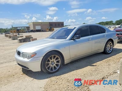 2005 BMW 745 WBAGL63565DP75562 - główne zdjęcie licytacji z USA - miniatura
