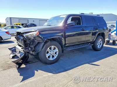 2023 TOYOTA 4RUNNER SR5 JTEEU5JR8P5300043 - główne zdjęcie licytacji z USA - miniatura