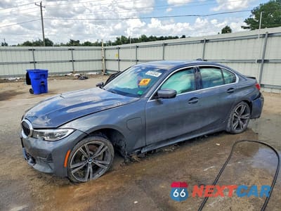 2021 BMW 330E 3MW5P7J0XM8B77902 - główne zdjęcie licytacji z USA - miniatura