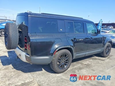 Trzecie zdjęcie samochodu z tyłu: 2023 LAND ROVER DEFENDER 130 S VIN:SALEJFEU5P2212031 - miniatura