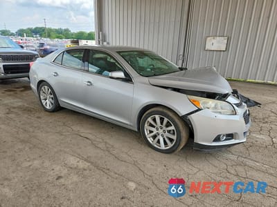 Czwarte zdjęcie samochodu z boku: 2016 CHEVROLET MALIBU LIMITED LTZ VIN:1G11E5SA2GF168716 - miniatura