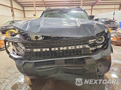 Piąte zdjęcie samochodu w środku: 2025 FORD BRONCO SPORT OUTER BANKS VIN:3FMCR9CN0SRF68035 - miniatura