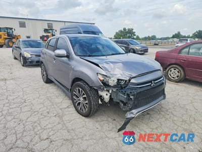 Czwarte zdjęcie samochodu z boku: 2019 MITSUBISHI OUTLANDER SPORT ES VIN:JA4AP3AU5KU015974 - miniatura