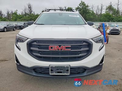 Piąte zdjęcie samochodu w środku: 2021 GMC TERRAIN SLT VIN:3GKALVEV3ML394703 - miniatura