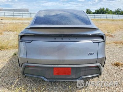 Zdjęcie 6 z 12 samochodu: 2026 TESLA MODEL Y VIN:7SAYGDET1TA671076 - miniatura