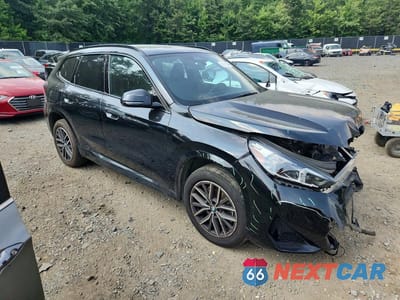 Czwarte zdjęcie samochodu z boku: 2025 BMW X1 XDRIVE28I VIN:WBX73EF04S5094239 - miniatura