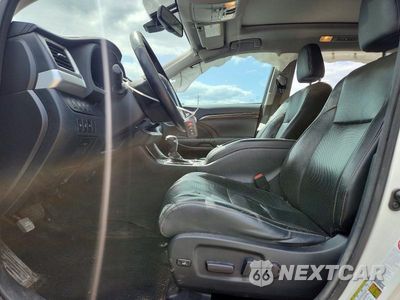 Zdjęcie 7 z 12 samochodu: 2014 TOYOTA HIGHLANDER LIMITED PLATINUM VIN:5TDDKRFH7ES015533 - miniatura