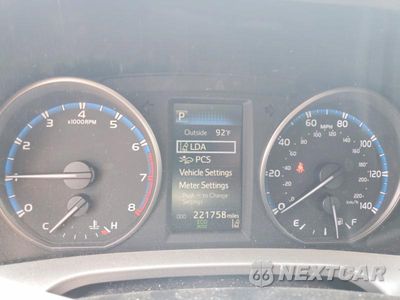 Zdjęcie 9 z 13 samochodu: 2017 TOYOTA RAV4 LE VIN:2T3BFREV8HW689356 - miniatura
