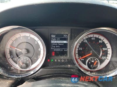 Zdjęcie 9 z 13 samochodu: 2011 DODGE GRAND CARAVAN CREW VIN:2D4RN5DG5BR693074 - miniatura