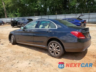 Drugie zdjęcie samochodu z przodu: 2017 MERCEDES-BENZ C 300 4MATIC VIN:55SWF4KB1HU205305 - miniatura