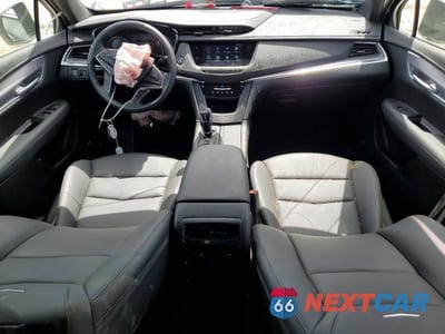 Zdjęcie 8 z 14 samochodu: 2025 CADILLAC XT5 LUXURY VIN:1GYKNBR47SZ151857 - miniatura