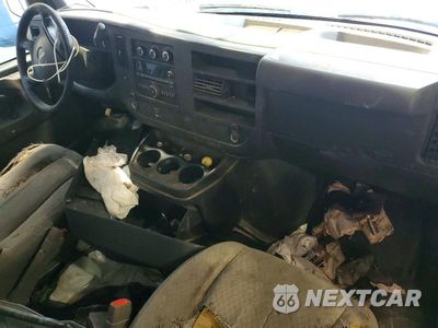 Zdjęcie 8 z 13 samochodu: 2010 GMC SAVANA G2500 VIN:1GTZGFBA0A1121084 - miniatura