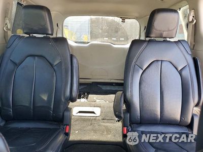 Zdjęcie 10 z 13 samochodu: 2018 CHRYSLER PACIFICA TOURING L VIN:2C4RC1BG9JR110860 - miniatura