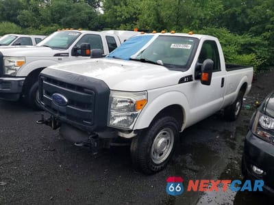 2015 FORD F250 SUPER DUTY 1FTBF2A61FEA70446 - główne zdjęcie licytacji z USA - miniatura