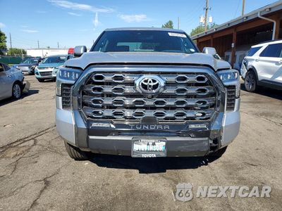 Piąte zdjęcie samochodu w środku: 2026 TOYOTA TUNDRA PLATINUM HV VIN:5TFNC5DB4TX132891 - miniatura