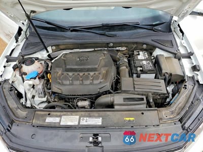 Zdjęcie 11 z 13 samochodu: 2019 VOLKSWAGEN PASSAT WOLFSBURG VIN:1VWLA7A32KC008076 - miniatura