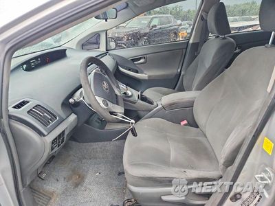 Zdjęcie 7 z 13 samochodu: 2010 TOYOTA PRIUS III VIN:JTDKN3DUXA0207957 - miniatura