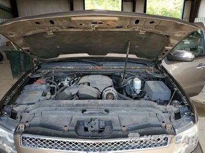 Zdjęcie 12 z 13 samochodu: 2012 CHEVROLET SUBURBAN K1500 LS VIN:1GNSKHE79CR236337 - miniatura