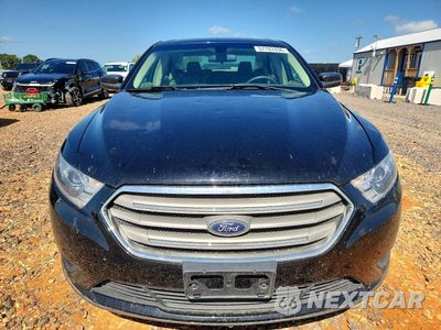 Piąte zdjęcie samochodu w środku: 2018 FORD TAURUS SE VIN:1FAHP2D84JG125303 - miniatura