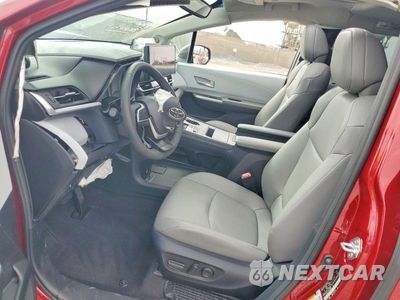 Zdjęcie 7 z 13 samochodu: 2026 TOYOTA SIENNA XLE 8-PASSENGER VIN:5TDYRKEC2TS308960 - miniatura