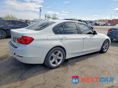 Trzecie zdjęcie samochodu z tyłu: 2014 BMW 328 I VIN:WBA3A5C57EP601996 - miniatura