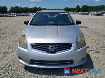 Piąte zdjęcie samochodu w środku: 2011 NISSAN SENTRA 2.0 VIN:3N1AB6AP3BL711939 - miniatura