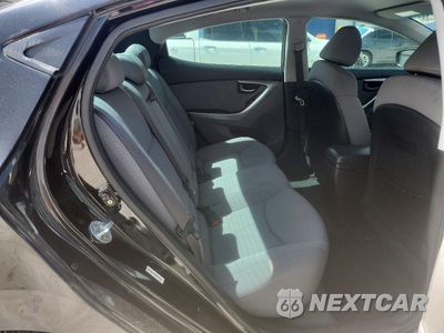 Zdjęcie 10 z 13 samochodu: 2012 HYUNDAI ELANTRA GLS VIN:KMHDH4AE2CU356485 - miniatura