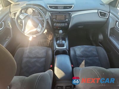 Zdjęcie 8 z 13 samochodu: 2015 NISSAN ROGUE S VIN:KNMAT2MV0FP581187 - miniatura