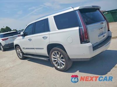 Drugie zdjęcie samochodu z przodu: 2018 CADILLAC ESCALADE PREMIUM LUXURY VIN:1GYS4CKJ4JR125112 - miniatura