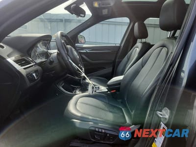Zdjęcie 7 z 13 samochodu: 2017 BMW X1 XDRIVE28I VIN:WBXHT3C33H5F72590 - miniatura
