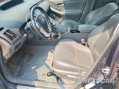 Zdjęcie 7 z 12 samochodu: 2010 TOYOTA PRIUS IV VIN:JTDKN3DU8A0042930 - miniatura