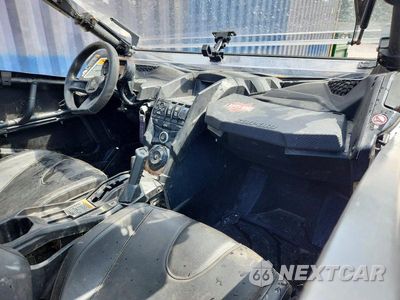 Piąte zdjęcie samochodu w środku: 2022 CAN-AM MAVERICK X3 UTILITY VEHICLE VIN:3JBVGAY45NE001502 - miniatura