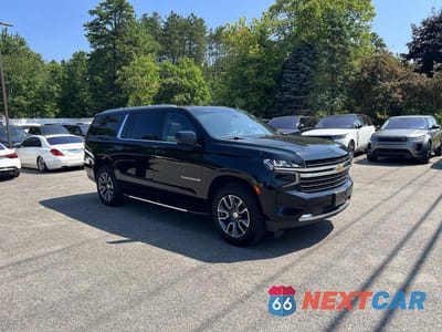 2022 CHEVROLET SUBURBAN K1500 LT 1GNSKCKD3NR125511 - główne zdjęcie licytacji z USA - miniatura