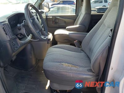 Zdjęcie 7 z 13 samochodu: 2006 CHEVROLET EXPRESS G3500 VIN:1GAHG35U261198233 - miniatura