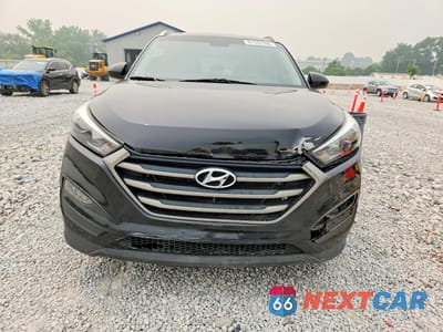 Piąte zdjęcie samochodu w środku: 2018 HYUNDAI TUCSON SEL VIN:KM8J33A49JU712589 - miniatura