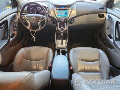 Zdjęcie 8 z 12 samochodu: 2012 HYUNDAI ELANTRA LIMITED VIN:5NPDH4AE3CH150882 - miniatura