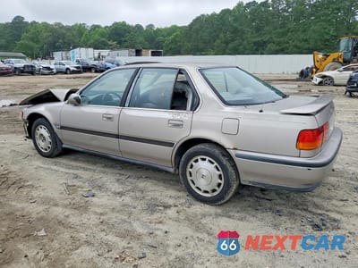 Drugie zdjęcie samochodu z przodu: 1992 HONDA ACCORD EX VIN:1HGCB7670NA221895 - miniatura