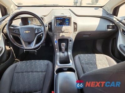 Zdjęcie 8 z 13 samochodu: 2015 CHEVROLET VOLT VIN:1G1RA6E40FU105151 - miniatura